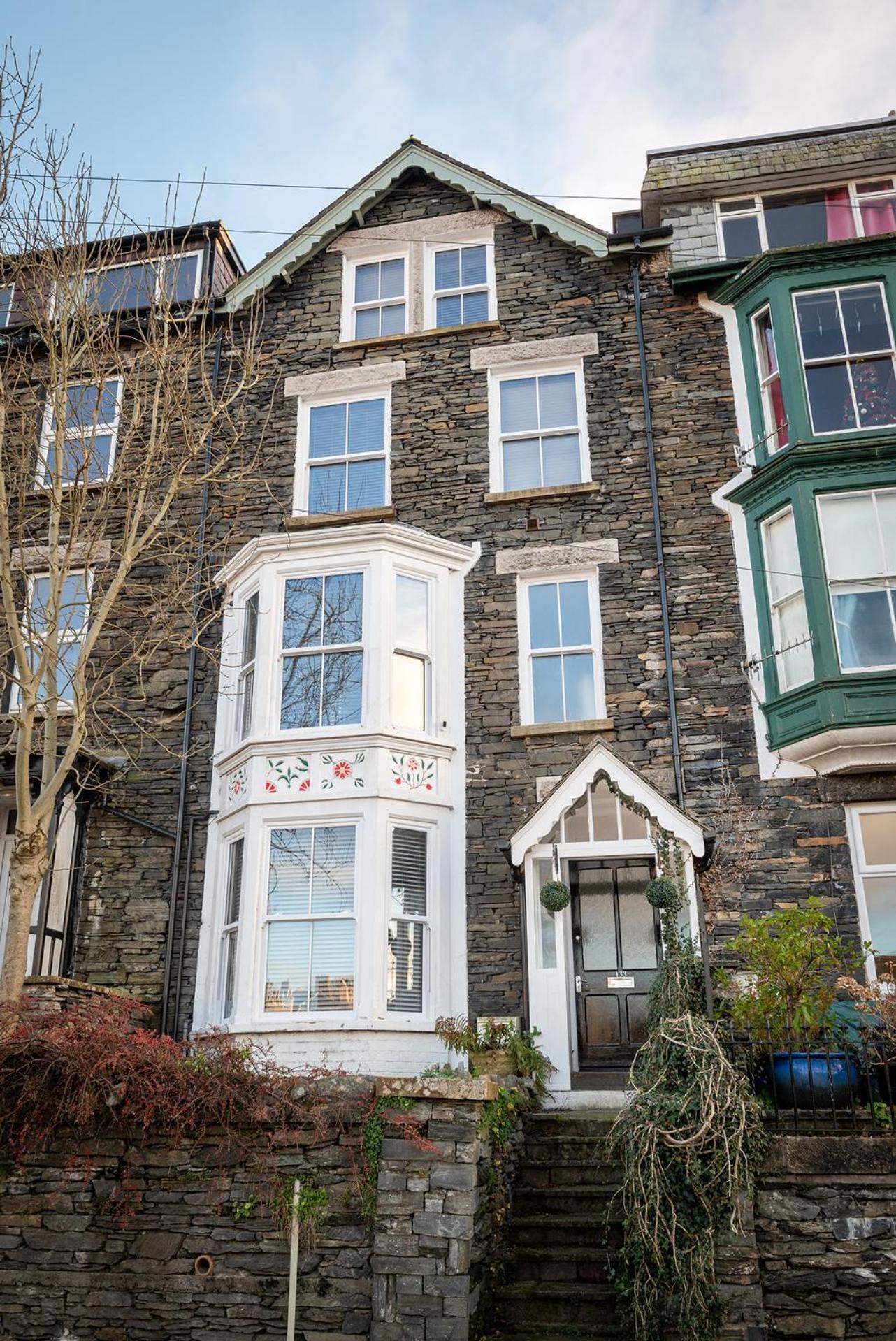 Lola'S Loft With Lake Views - Central Bowness - Pet Friendly Dış mekan fotoğraf