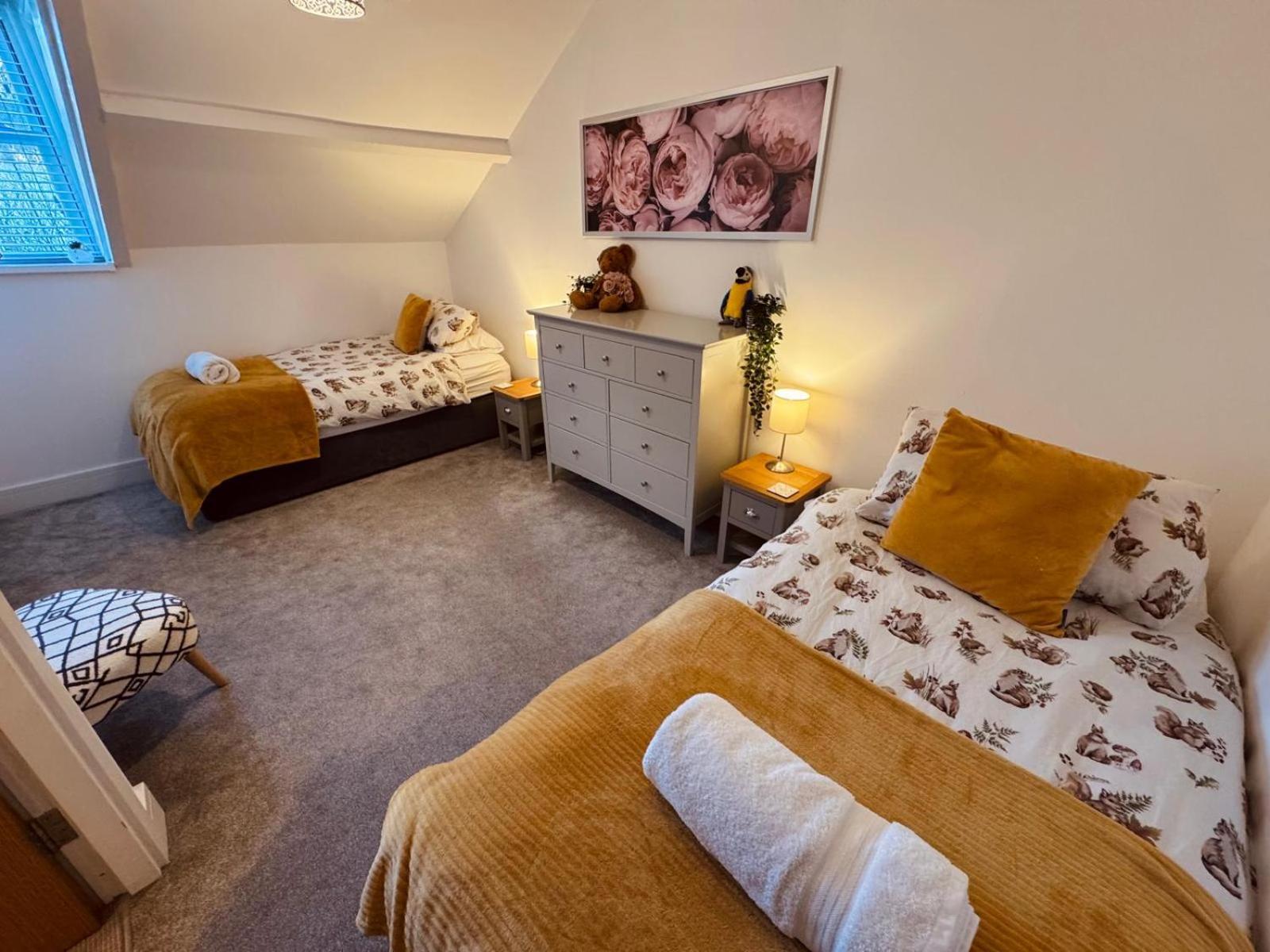 Lola'S Loft With Lake Views - Central Bowness - Pet Friendly Dış mekan fotoğraf
