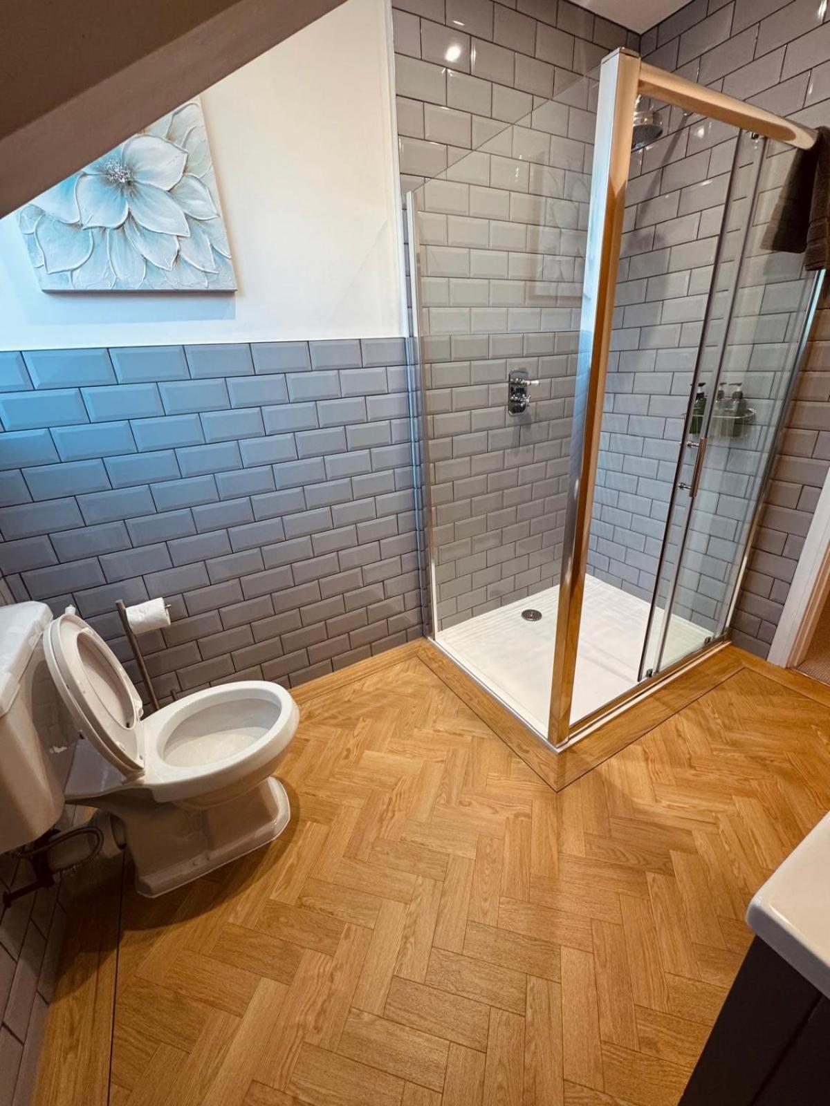 Lola'S Loft With Lake Views - Central Bowness - Pet Friendly Dış mekan fotoğraf
